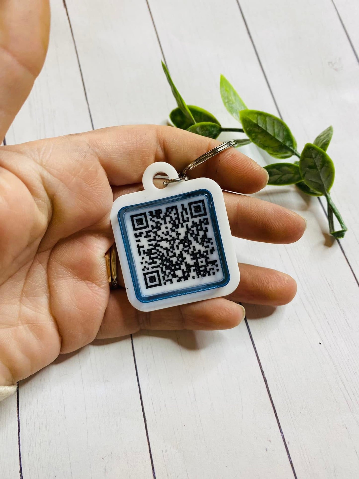 Custom QR code keychain