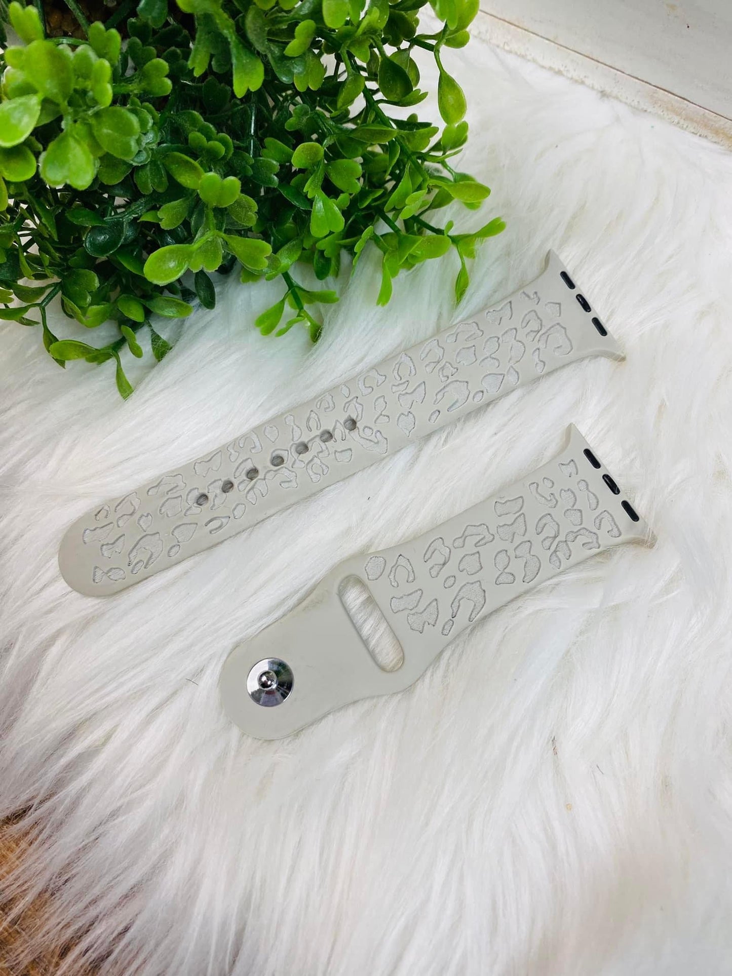 Cheetah Print Apple Watch band