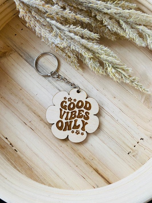 Good vibes only keychain