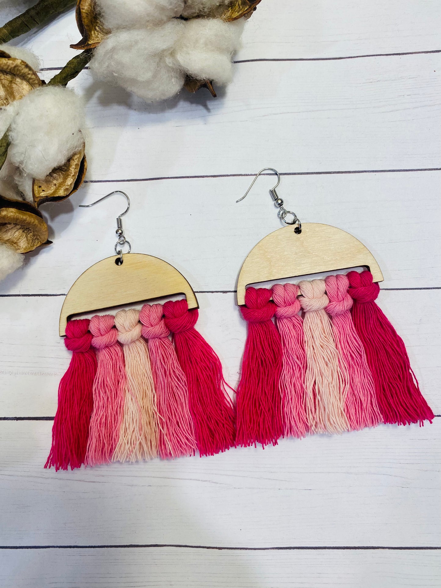 Pink ombré macramé earrings