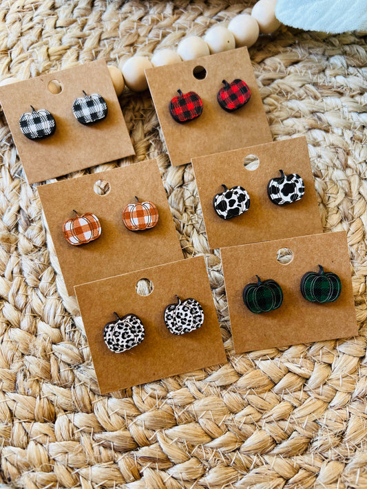 Pumpkin studs